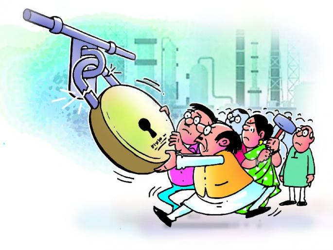 The economic blow to the district, however, prevented the corona | जिल्ह्याला आर्थिक फटका मात्र कोरोनाला अटकाव The economic blow to the district, however, prevented the corona | जिल्ह्याला आर्थिक फटका मात्र कोरोनाला अटकाव