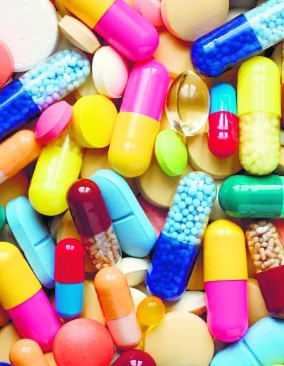 Shortage of medicines in medical-mayo in Nagpur | नागपुरातील मेडिकल-मेयोमध्ये औषधांचा तुटवडा Shortage of medicines in medical-mayo in Nagpur | नागपुरातील मेडिकल-मेयोमध्ये औषधांचा तुटवडा