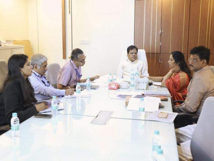 Bhimsen Joshi Government Hospital of Bhayander in Thane pattern in meeting of Health Minister | भाईंदरचे भीमसेन जोशी शासकीय रुग्णालय चालवण्यासाठी आरोग्यमंत्र्यांच्या बैठकीत ठाणे पॅटर्न Bhimsen Joshi Government Hospital of Bhayander in Thane pattern in meeting of Health Minister | भाईंदरचे भीमसेन जोशी शासकीय रुग्णालय चालवण्यासाठी आरोग्यमंत्र्यांच्या बैठकीत ठाणे पॅटर्न