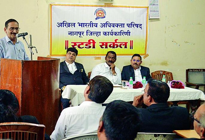 Do not put superstition on the builder; Guidance on the provisions of 'Rare' | बिल्डरवर अंधविश्वास ठेवू नका; ‘रेरा’तील तरतुदींवर मार्गदर्शन Do not put superstition on the builder; Guidance on the provisions of 'Rare' | बिल्डरवर अंधविश्वास ठेवू नका; ‘रेरा’तील तरतुदींवर मार्गदर्शन