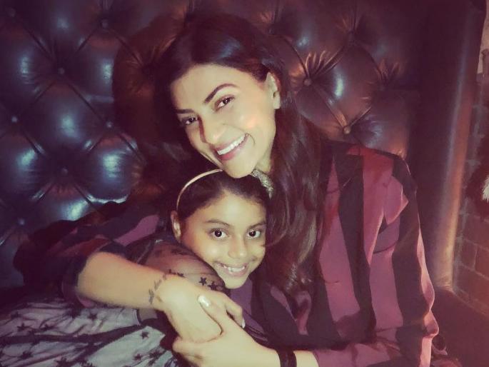 sushmita sen boyfriend rohman shawl pens sweet note for alisah on 10th birthday | सुश्मिताच्या लेकीसाठी रोहमनने लिहिली भावूक नोट, शेअर केला परफेक्ट फॅमिली फोटो sushmita sen boyfriend rohman shawl pens sweet note for alisah on 10th birthday | सुश्मिताच्या लेकीसाठी रोहमनने लिहिली भावूक नोट, शेअर केला परफेक्ट फॅमिली फोटो