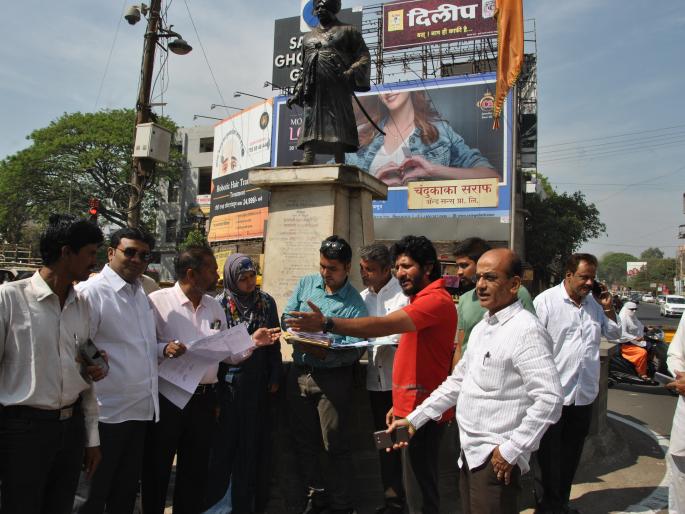 Measures on traffic congestion in eight days: Nilofar Azarekar | वाहतूक कोंडीवर आठ दिवसांत उपाययोजना करा : निलोफर आजरेकर