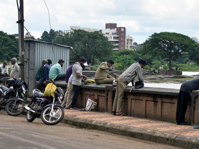 The body of a drowned youth from Shinganapur was found | शिंगणापूरच्या बुडालेल्या तरुणाचा मृतदेह सापडला The body of a drowned youth from Shinganapur was found | शिंगणापूरच्या बुडालेल्या तरुणाचा मृतदेह सापडला