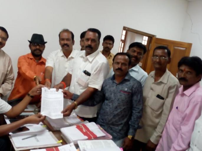 Kolhapur: The demand for pro-Hindu organizations is to ban Chinese crackers | कोल्हापूर :  चिनी फटाक्यांवर बंदी घालावी, हिंदुत्ववादी संघटनांची मागणी Kolhapur: The demand for pro-Hindu organizations is to ban Chinese crackers | कोल्हापूर :  चिनी फटाक्यांवर बंदी घालावी, हिंदुत्ववादी संघटनांची मागणी