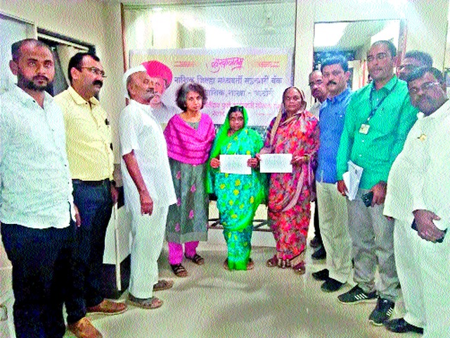 Aadhaar certification started at Chandori | चांदोरी येथे आधार प्रमाणिकीकरणास प्रारंभ Aadhaar certification started at Chandori | चांदोरी येथे आधार प्रमाणिकीकरणास प्रारंभ
