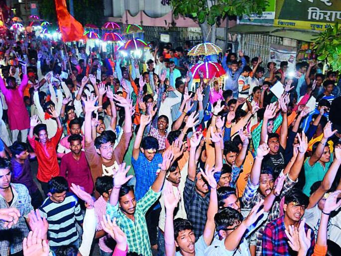 Shobhayatraye Dumdumli Ambanagari | शोभायात्रेने दुमदुमली अंबानगरी Shobhayatraye Dumdumli Ambanagari | शोभायात्रेने दुमदुमली अंबानगरी