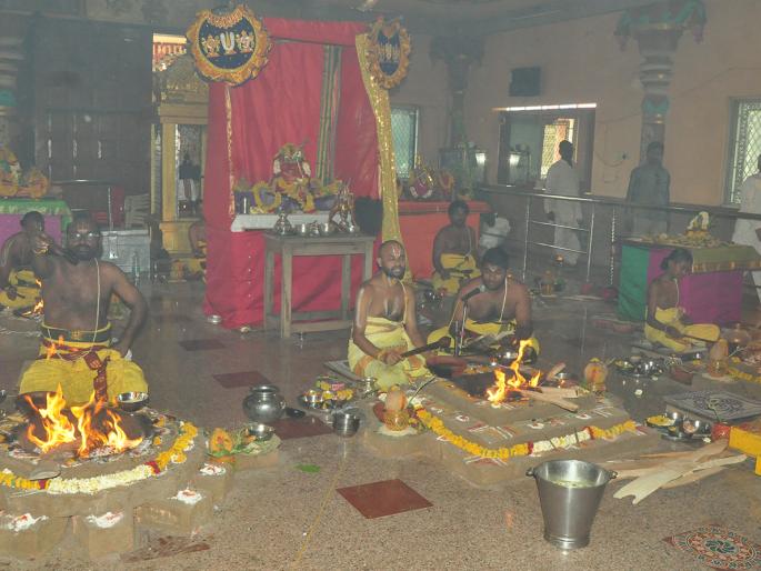 Balaji temple yamna Ramna Govinda's alarm | बालाजी मंदिरात घुमला व्यंकट रमणा गोविंदाचा गजर