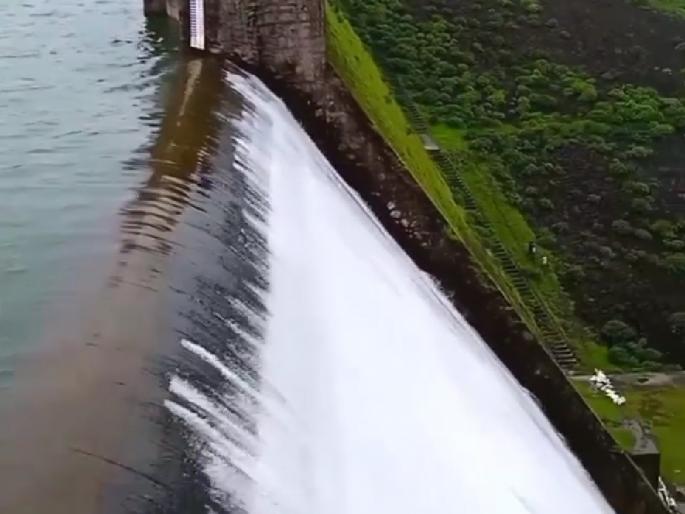 Discharge of two thousand cusecs from Darna reservoir | दारणा जलाशयातून दोन हजार क्युसेकचा विसर्ग Discharge of two thousand cusecs from Darna reservoir | दारणा जलाशयातून दोन हजार क्युसेकचा विसर्ग