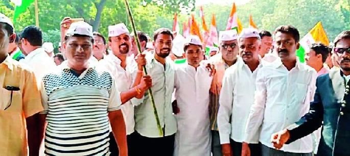 The government has misled the farmers | सरकारने केली शेतकऱ्यांची दिशाभूल The government has misled the farmers | सरकारने केली शेतकऱ्यांची दिशाभूल