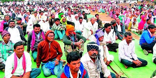 Start of untimely movement of project affected people | प्रकल्पग्रस्तांचे बेमुदत आंदोलन सुरु Start of untimely movement of project affected people | प्रकल्पग्रस्तांचे बेमुदत आंदोलन सुरु