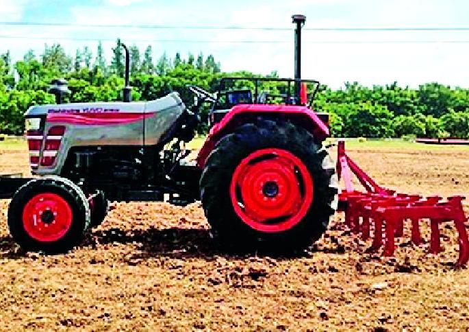 Use of growing mechanical devices | शेतीत वाढतोय यांत्रिक साधनांचा वापर