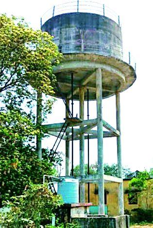 After 12 years, water supply scheme was thirsty | पाणीपुरवठा योजना १२ वर्षानंतरही तहानलेलीच After 12 years, water supply scheme was thirsty | पाणीपुरवठा योजना १२ वर्षानंतरही तहानलेलीच