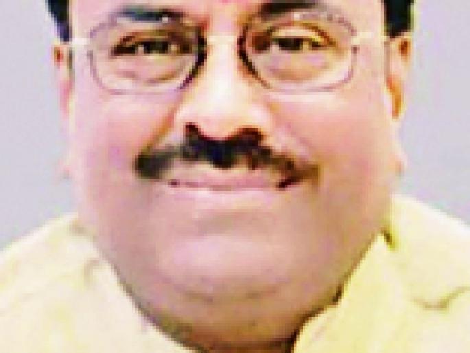 The result shocked some of the attendees and some of the novices | निकालाने काही प्रस्थापितांना तर काही नवख्यांना दिला धक्का The result shocked some of the attendees and some of the novices | निकालाने काही प्रस्थापितांना तर काही नवख्यांना दिला धक्का