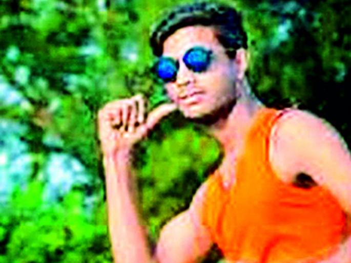 The trio played a game with a sharp weapon of a 22-year-old hooligan | गुंड प्रवृत्तीच्या 22 वर्षीय तरुणाचा धारदार शस्त्राने तिघांनी केला गेम The trio played a game with a sharp weapon of a 22-year-old hooligan | गुंड प्रवृत्तीच्या 22 वर्षीय तरुणाचा धारदार शस्त्राने तिघांनी केला गेम