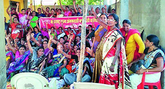 Determination to fight together | एकजुटीने लढण्याचा निर्धार