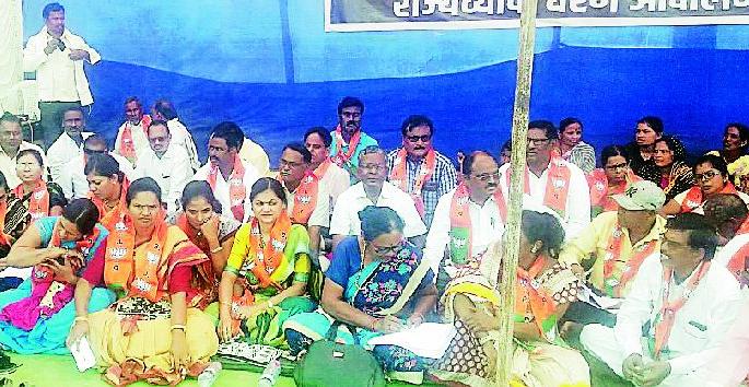 BJP's Elgar against the coalition government | आघाडी सरकारविरोधात भाजपचा एल्गार BJP's Elgar against the coalition government | आघाडी सरकारविरोधात भाजपचा एल्गार