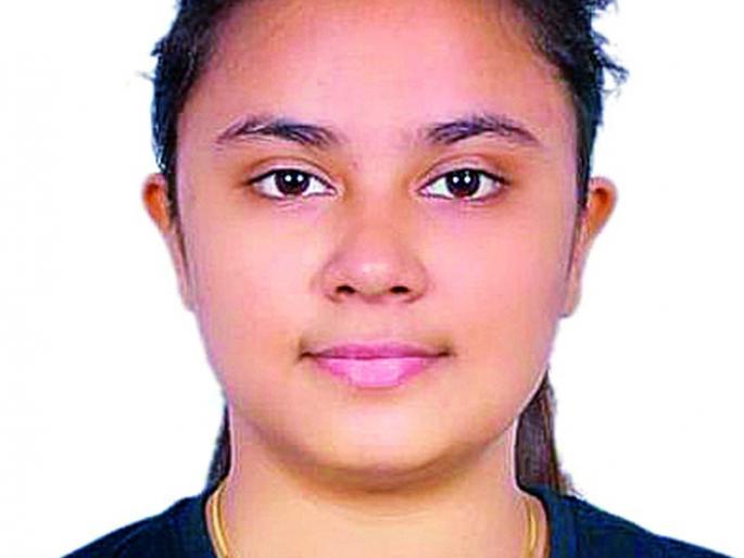 Schoolgirls trapped in war-torn Ukraine safe | युध्दग्रस्त युक्रेनमध्ये अडकलेल्या जिल्ह्यातील विद्यार्थिनी सुरक्षित Schoolgirls trapped in war-torn Ukraine safe | युध्दग्रस्त युक्रेनमध्ये अडकलेल्या जिल्ह्यातील विद्यार्थिनी सुरक्षित