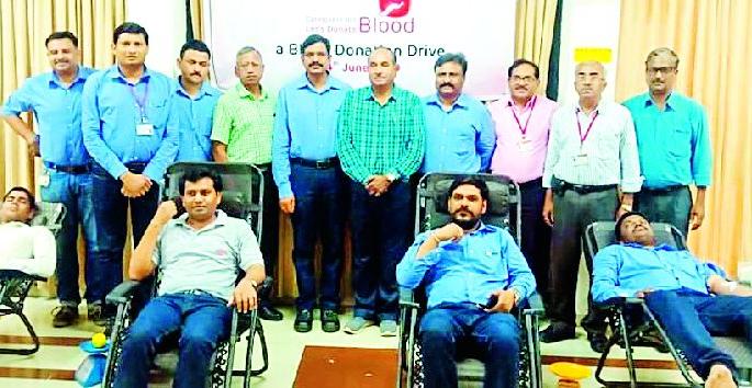 For timely blood for the needy to be available to the needy | गरजूंना वेळेवर रक्त उपलब्ध व्हावे For timely blood for the needy to be available to the needy | गरजूंना वेळेवर रक्त उपलब्ध व्हावे