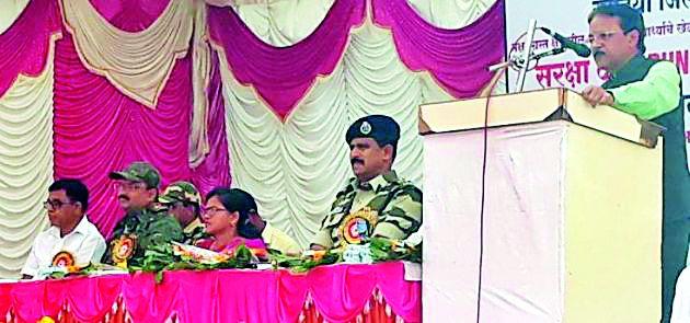 There was a change through democracy | लोकशाहीच्या माध्यमातून परिवर्तन झाले There was a change through democracy | लोकशाहीच्या माध्यमातून परिवर्तन झाले