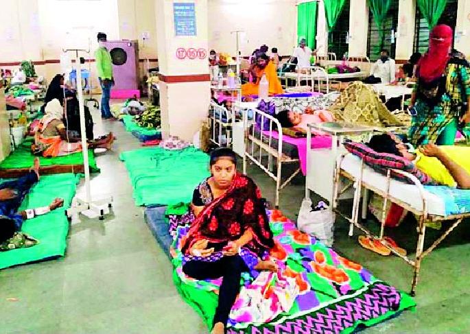Hell is suffering in the hospital | रुग्णालयातच रुग्ण भोगताहेत नरक यातना Hell is suffering in the hospital | रुग्णालयातच रुग्ण भोगताहेत नरक यातना
