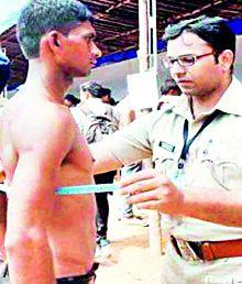 Police Recruitment 'Watch' to keep 60 cameras | ६० कॅमेरे ठेवणार पोलीस भरतीवर ‘वॉच’ Police Recruitment 'Watch' to keep 60 cameras | ६० कॅमेरे ठेवणार पोलीस भरतीवर ‘वॉच’