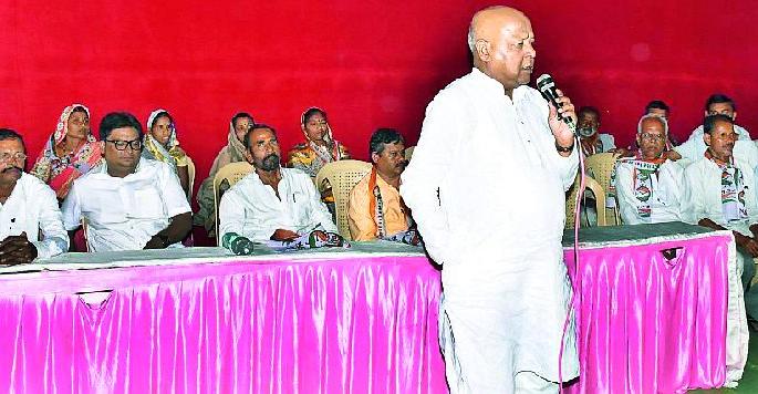 Speed ​​of development is possible only by Congress | विकासाला गती केवळ काँग्रेसमुळेच शक्य