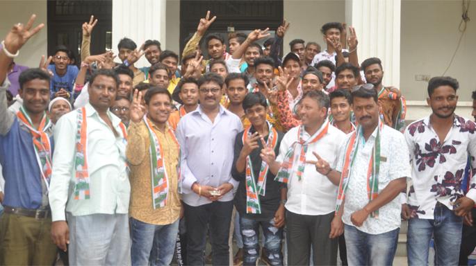Congress likes youth because of development works | विकास कामांमुळेच युवकांची काँग्रेसला पसंती Congress likes youth because of development works | विकास कामांमुळेच युवकांची काँग्रेसला पसंती