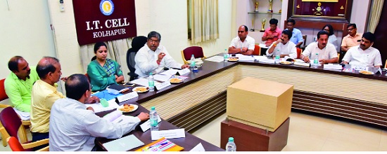 Chandrakant Patil will give 'TDR' in villages in authority | प्राधिकरणातील गावांत ‘टीडीआर’ देणार : चंद्रकांत पाटील