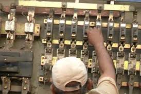 132/33 KV substation at Kanashi stuck in red tape | कनाशी येथे १३२/३३ के व्ही उपकेंद्र अडकले लालफितीत