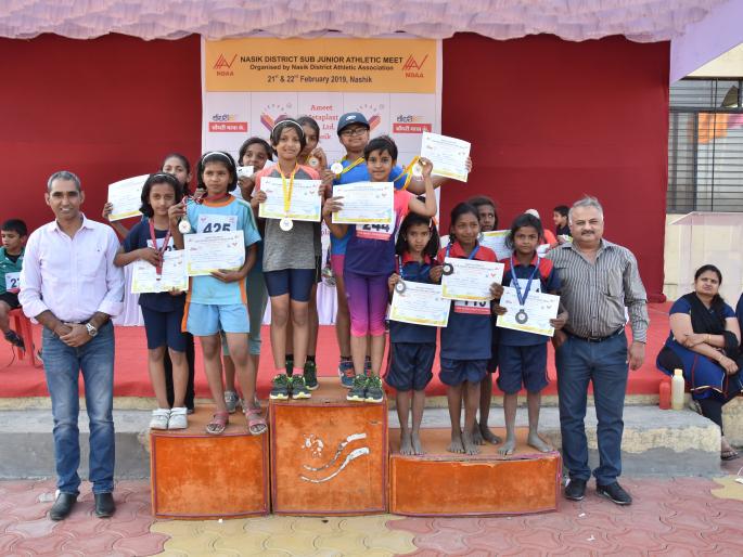 The selection of athletics players for state competition | राज्य स्पर्धेसाठी अॅथलेटिक्स खेळाडूंची निवड The selection of athletics players for state competition | राज्य स्पर्धेसाठी अॅथलेटिक्स खेळाडूंची निवड