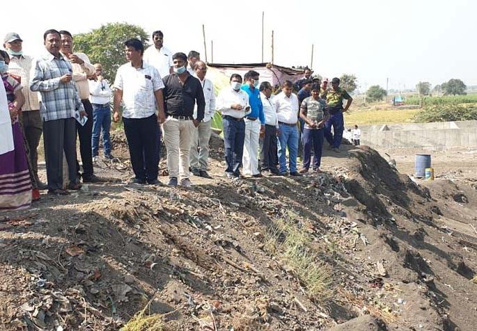 Free fertilizer for farmers to provide municipality | पालिका देणार शेतकऱ्यांना मोफत खत Free fertilizer for farmers to provide municipality | पालिका देणार शेतकऱ्यांना मोफत खत