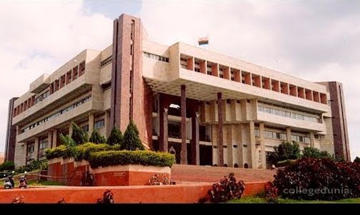 University-level Yuvaranga Festival, marking the martyrdom | शहाद्यात रंगणार विद्यापीठस्तरीय युवारंग महोत्सव University-level Yuvaranga Festival, marking the martyrdom | शहाद्यात रंगणार विद्यापीठस्तरीय युवारंग महोत्सव