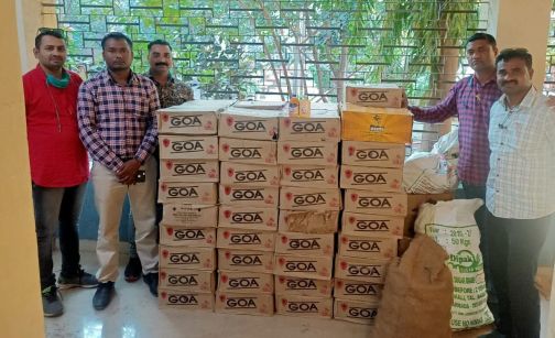Raid on illegal liquor factory at Horafali, seizure of liquor worth Rs | होराफळी येथे अवैध दारू कारखान्यावर धाड, साडेपाच लाखांचा मद्यसाठा जप्त Raid on illegal liquor factory at Horafali, seizure of liquor worth Rs | होराफळी येथे अवैध दारू कारखान्यावर धाड, साडेपाच लाखांचा मद्यसाठा जप्त