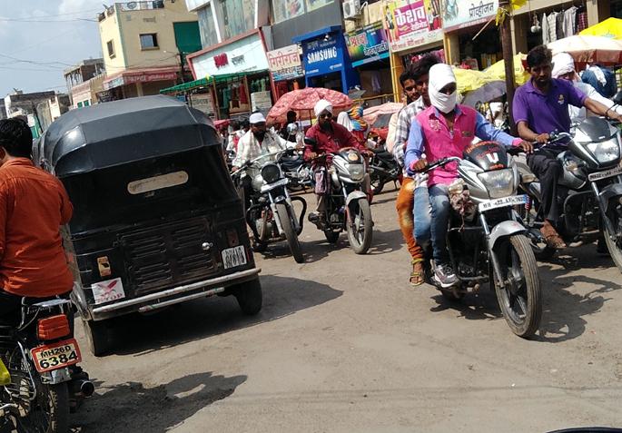 Parbhani: Plastic ban in Gangakheed city still on paper | परभणी : गंगाखेड शहरात प्लॅस्टिक बंदी अद्यापही कागदावरच