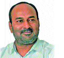 'Social' debate in Sanjayanka-Prithvirajbaba group | संजयकाका-पृथ्वीराजबाबा गटात ‘सोशल’ वादावादी 'Social' debate in Sanjayanka-Prithvirajbaba group | संजयकाका-पृथ्वीराजबाबा गटात ‘सोशल’ वादावादी