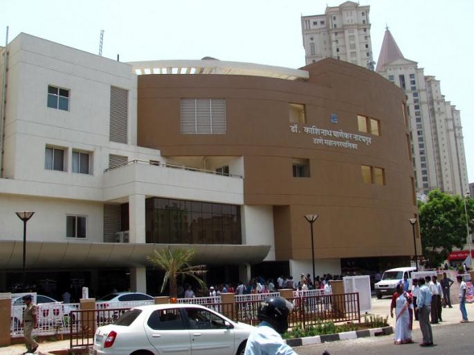 The repairs of the mini-theater of the Ghanekar Theater are still not underway | घाणेकर नाट्यगृहाच्या मिनी थिएटरच्या दुरुस्तीचे काम अद्यापही सुरु नाही The repairs of the mini-theater of the Ghanekar Theater are still not underway | घाणेकर नाट्यगृहाच्या मिनी थिएटरच्या दुरुस्तीचे काम अद्यापही सुरु नाही