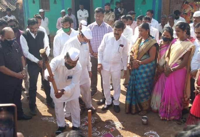 The water problem of Baradia Wadi was finally solved | बरड्याची वाडीचा पाणीप्रश्न अखेर सुटला The water problem of Baradia Wadi was finally solved | बरड्याची वाडीचा पाणीप्रश्न अखेर सुटला