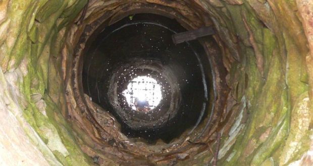 Death in old age at Pangari and old age death | पांगरी येथे विहिरीत पडून वृध्देचा मृत्यू