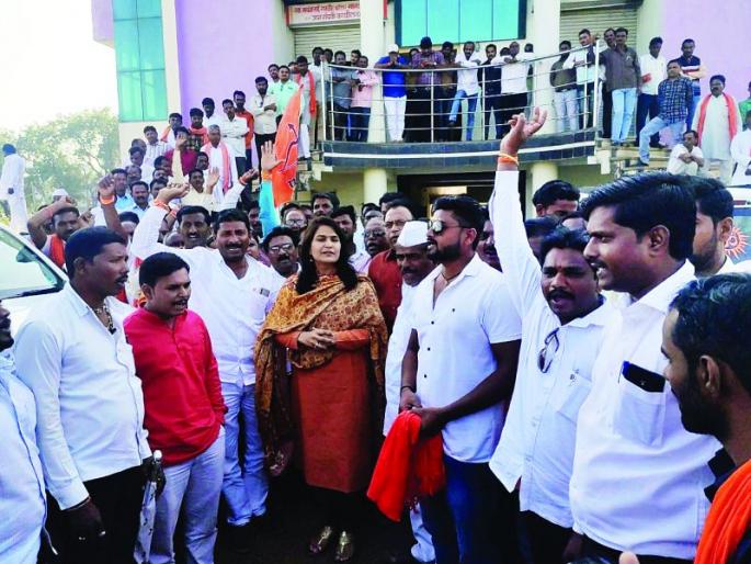 Vashim zilla parishad accelerates electioneering | वाशिम जिल्हा परिषद निवडणुकीच्या हालचालींना वेग