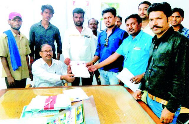 For six months the corporation's debt allocation jumped | सहा महिन्यांपासून महामंडळाचे कर्ज वाटप ठप्प