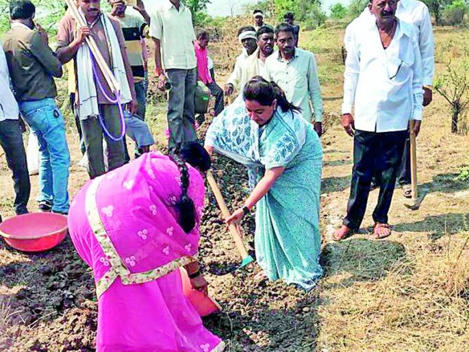The villages will be drenched if the public is built | लोकचळवळ उभारल्यास गावे पाणीदार होतील
