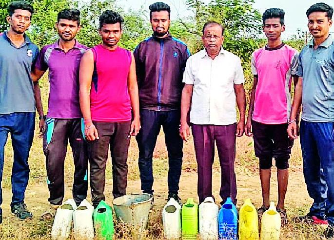 Tremendous movement of trees in spontaneous involvement | उत्स्फूर्त सहभागाने वृक्षसंवर्धन चळवळ तेजोमय Tremendous movement of trees in spontaneous involvement | उत्स्फूर्त सहभागाने वृक्षसंवर्धन चळवळ तेजोमय