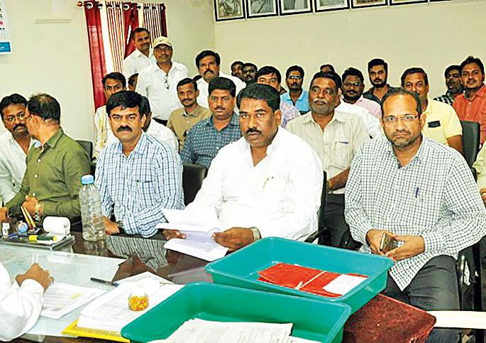 400 crore 'shock' to power contractors | वीज कंत्राटदारांना ४०० कोटींचा ‘शॉक’