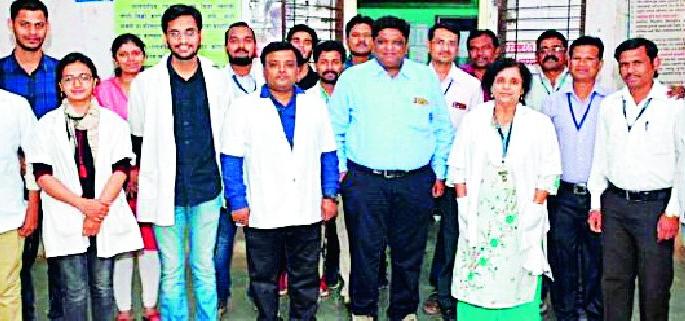 Donors donated 3,000 blood animals | दात्यांनी दिले १३ हजार रक्तपिशव्यांचे दान