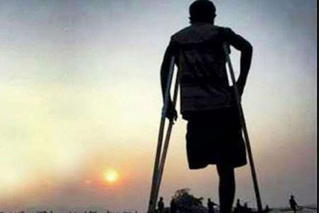 Divyaing beneficiary of Gondia district deprives from Manandhana | गोंदिया जिल्ह्यातील दिव्यांग लाभार्थी मानधनापासून वंचित Divyaing beneficiary of Gondia district deprives from Manandhana | गोंदिया जिल्ह्यातील दिव्यांग लाभार्थी मानधनापासून वंचित