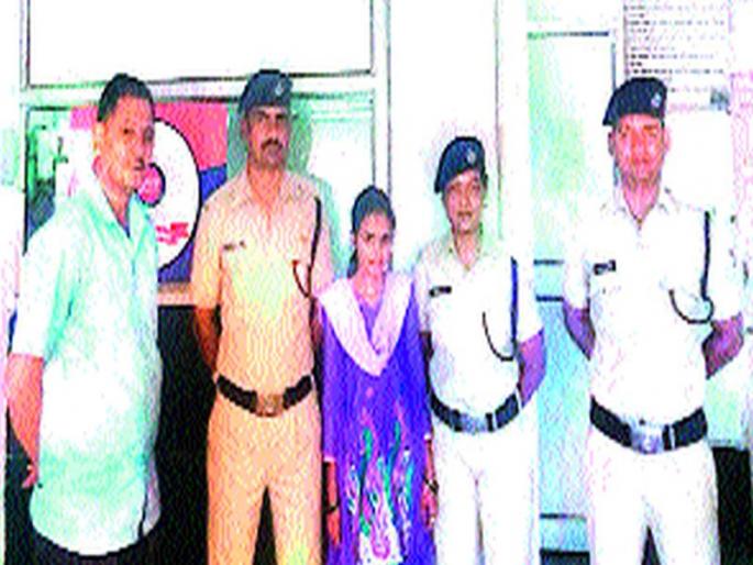 Farewell before the auspicious occasion! | शुभमंगल होण्यापूर्वीच झाली ताटातूट! Farewell before the auspicious occasion! | शुभमंगल होण्यापूर्वीच झाली ताटातूट!