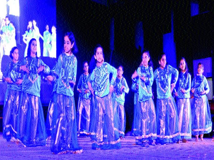 'Dima Dum Maast Kalandar' painted program | ‘दमा दम मस्त कलंदर’ रंगला कार्यक्रम 'Dima Dum Maast Kalandar' painted program | ‘दमा दम मस्त कलंदर’ रंगला कार्यक्रम