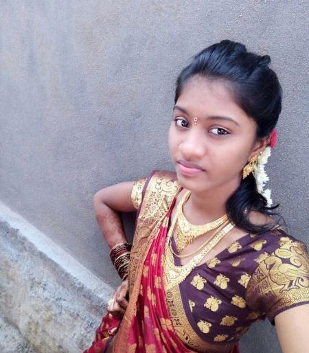 Hijack of newlyweds from Jaipur-Chennai Express | जयपूर-चेन्नई एक्स्प्रेसमधून नवविवाहितेचे अपहरण Hijack of newlyweds from Jaipur-Chennai Express | जयपूर-चेन्नई एक्स्प्रेसमधून नवविवाहितेचे अपहरण