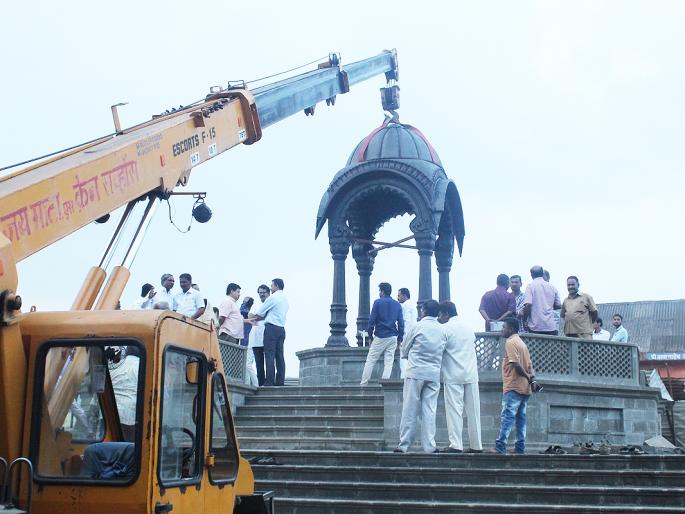 Complete the Shahu Samadhi Cloud Testing in Kolhapur | कोल्हापूर येथील शाहू समाधी मेघडंबरी चाचणी पूर्ण