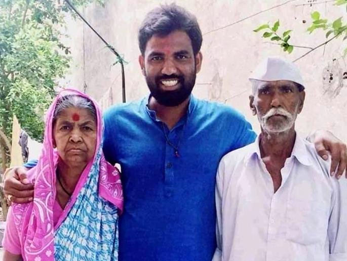 Ashti became the third MLA to become the son of a worker | उसतोड कामगाराचा मुलगा बनला आष्टीचा तिसरा आमदार Ashti became the third MLA to become the son of a worker | उसतोड कामगाराचा मुलगा बनला आष्टीचा तिसरा आमदार